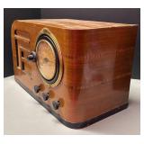 RR - Vintage Philco Vacuum Tube Radio Model: 38-7