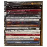 FR - CDs - Large Assorted Music Disc Collection