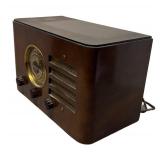 RR - Vintage 1938 Crosby Fiver Radio Model: 517