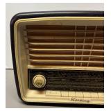 RR - Vintage Korting Tube Radio