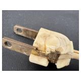 LR - Vintage Art Deco Seashell Lamp - Ceramic