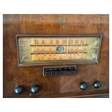 LR - Emerson ER369 Floor Console Radio - Art Deco Cabinet, 1930s Vintage
