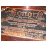 BR - Brunswick Sonora Phonograph Cabinet - Includes Records