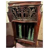 BR - Brunswick Sonora Phonograph Cabinet - Includes Records