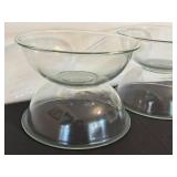 DR - Pyrex 4 Qt Glass Mixing Bowls - Set of 4, Light Wear