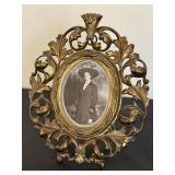 LR - Vintage Ornate Gilt Metal Portrait Frame - Oval Photo Opening
