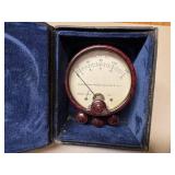 LL - Weston Model 528 Volts AC Voltmeter - Vintage Bench Instrument w/ Leads