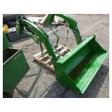John Deere Quick-Attach Front-End Loader