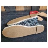 New Minnetonka Moccasin Women