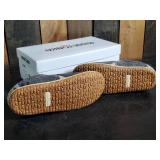 New Minnetonka Moccasin Tahoe Clog Grey Unisex Size 7m