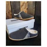 New Minnetonka Moccasin Unisex Tahoe Clog Grey Size 6