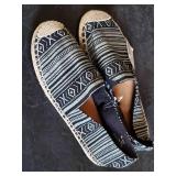New Minnetonka Moccasin Women