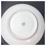 Queen Louise Bavaria Dinnerware Set - 22-Piece with Gravy Boat