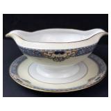 Queen Louise Bavaria Dinnerware Set - 22-Piece with Gravy Boat