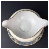 Queen Louise Bavaria Dinnerware Set - 22-Piece with Gravy Boat