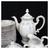 Johann Haviland Bavaria Germany Blue Floral Dinnerware Set