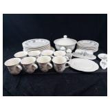 Pfaltzgraff Grapevine Dinnerware Set - White Porcelain with Purple Grapes