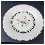 Old Ivory Syracuse China Coral Bell Pattern Dinnerware Set