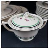 Old Ivory Syracuse China Coral Bell Pattern Dinnerware Set