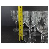 Starburst Etched Wine Glasses - Set of 11 Stemware