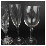 Stemware Assortment- 6 Glasses: 5 Champagne Flutes & 1 Goblet