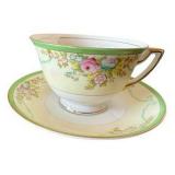 Set of 4 Meito China Cups and Saucers