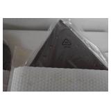 Sanding discs and triangle paper