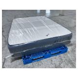 Helix Midnight Luxe 13" Medium Queen Mattress - MSRP $2,398.75 - No Reserve!