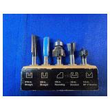 Ryobi 1 3/4hp Plunge Router with Assorted Bits