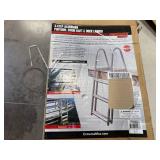 EXTREME MAX PONTOON LADDER