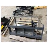 Landhonor Mini Skid Steer Pallet Fork Frame (MPF-11-2000G) Landhonor Mini Skid Steer Pallet Fork Frame (MPF-11-2000G)