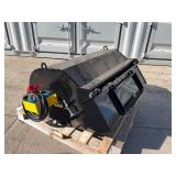 FUTURE Mini Skid Steer Sweeper (FT-BS43) FUTURE Mini Skid Steer Sweeper (FT-BS43)