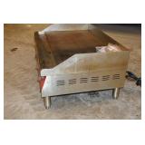 Avantco 177EG30N 30' Countertop 3-Burner Electric Griddle