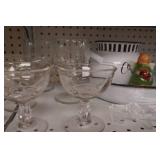 Vintage Glassware & Decor
