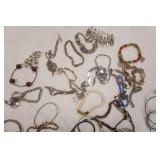 Jewelry Lot: Women