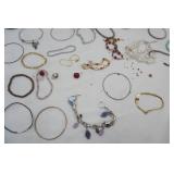 Jewelry Lot: Women