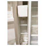 Whirlpool side-by-side refrigerator. w/water & ice dispenser