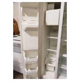 Whirlpool side-by-side refrigerator. w/water & ice dispenser