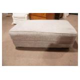 Franklin Furniture Protege Crosby Dove Ottoman 51"x 28"x 19"