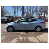 2012 HYUNDAI ELANTRA LIMITED *2 Owner* (NO RESERVE)