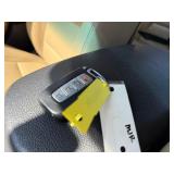 2012 HYUNDAI ELANTRA LIMITED *2 Owner* (NO RESERVE)