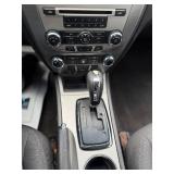 2010 FORD FUSION SE (NO RESERVE)