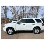 2012 FORD ESCAPE XLS *All Wheel Drive* (NO RESERVE)