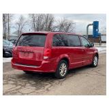 2013 DODGE GRAND CARAVAN SXT *2 Owner | Prior Certified Pre-Owned* (NO RESERVE)
