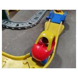 Little Tykes Vintage Peak Road and Rail Set