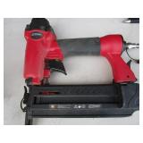 Nailers, Stapler