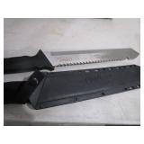 Machete, Duffle, Chair