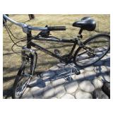 Schwinn Avenue Hybrid Bicycle