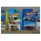Hot Wheels - Off Road, City, Race, Power Pipes, Radio Flyer