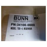 Bunn Iced Tea Dispenser with Small Pitchers